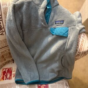 Patagonia Gray Fleece Jacket with Teal Trim